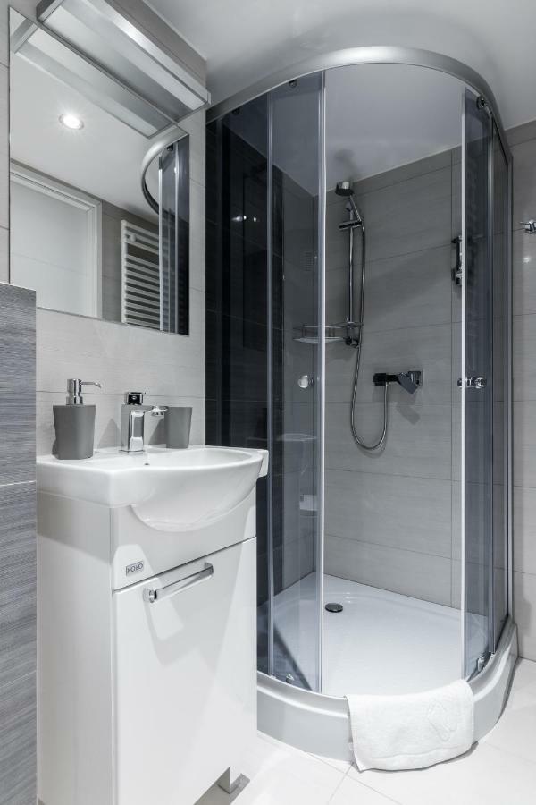 R&R Apart Cracow Krakau Exterior foto